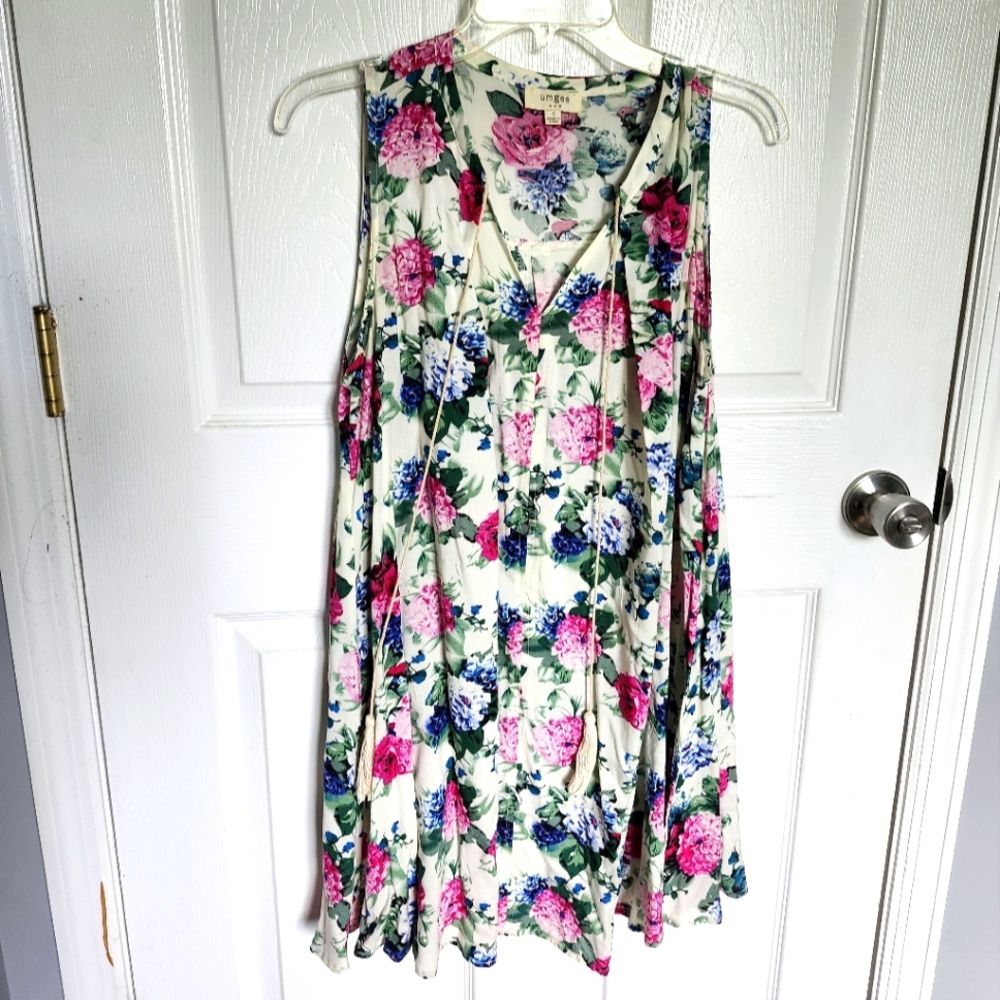 Floral Sleeveless Dress